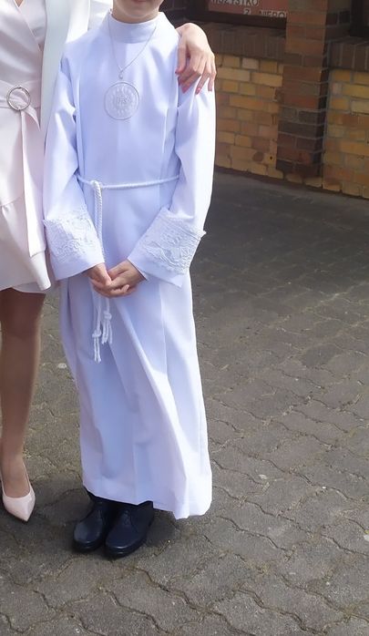 Alba komunijna dla chłopca