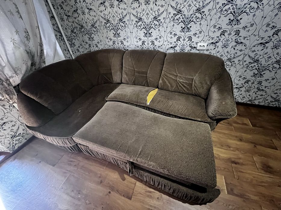 Продам кутовий диван