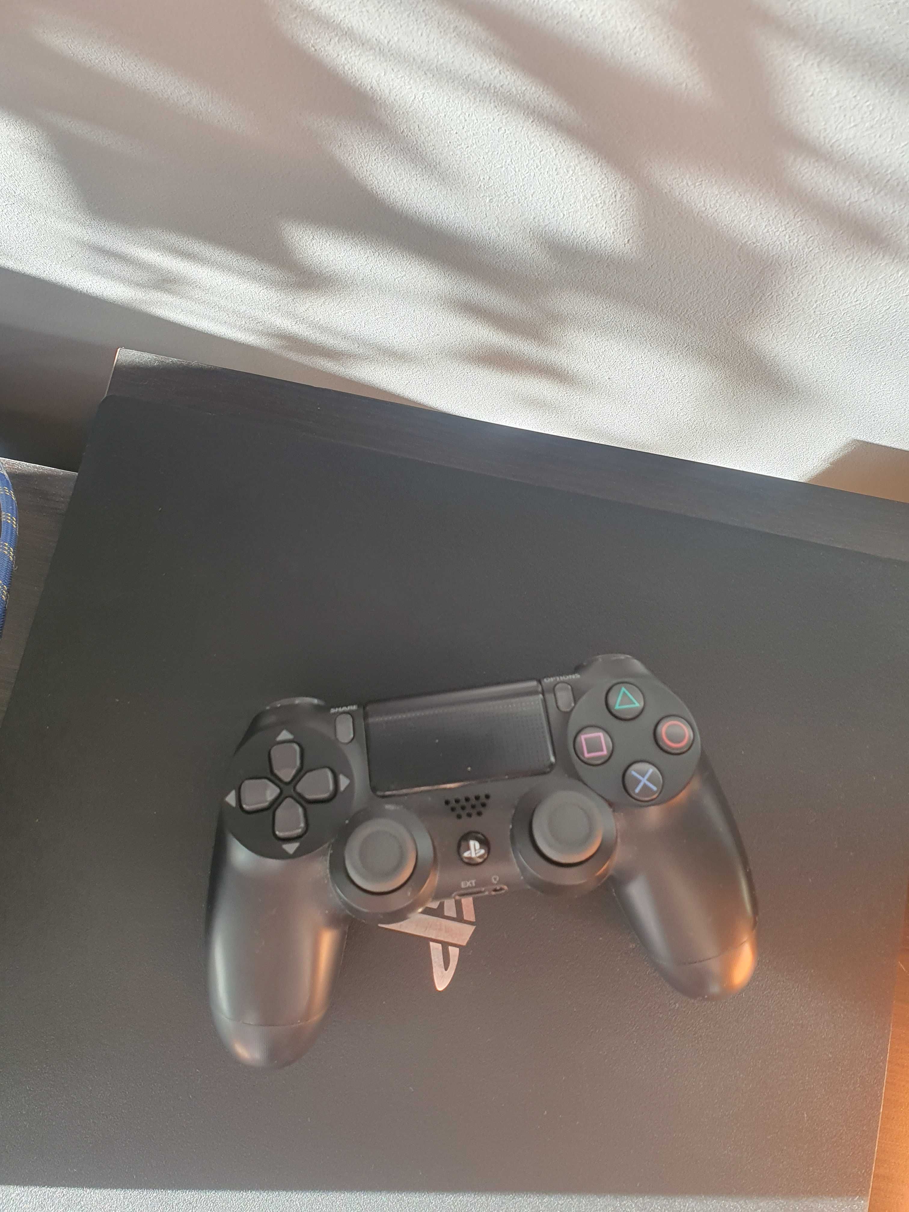 PS4 pro 1T plus gogle vr