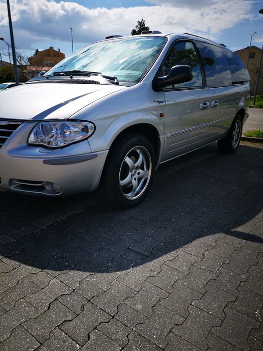 Crysler grand Voyager "Topo de Gama"