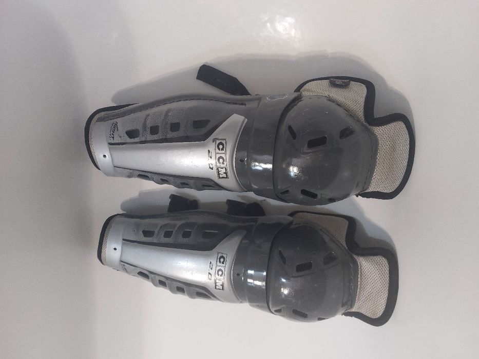 Nagolenniki hokejowe. 10" / 12" /13 "