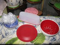 Продается Таперваре (Tupperware).