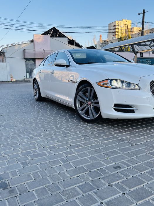 Jaguar   XJ long