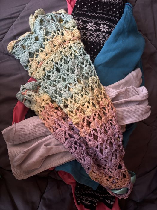 Вещи даром на девочку