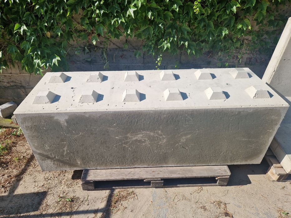 Blok betonowy lego