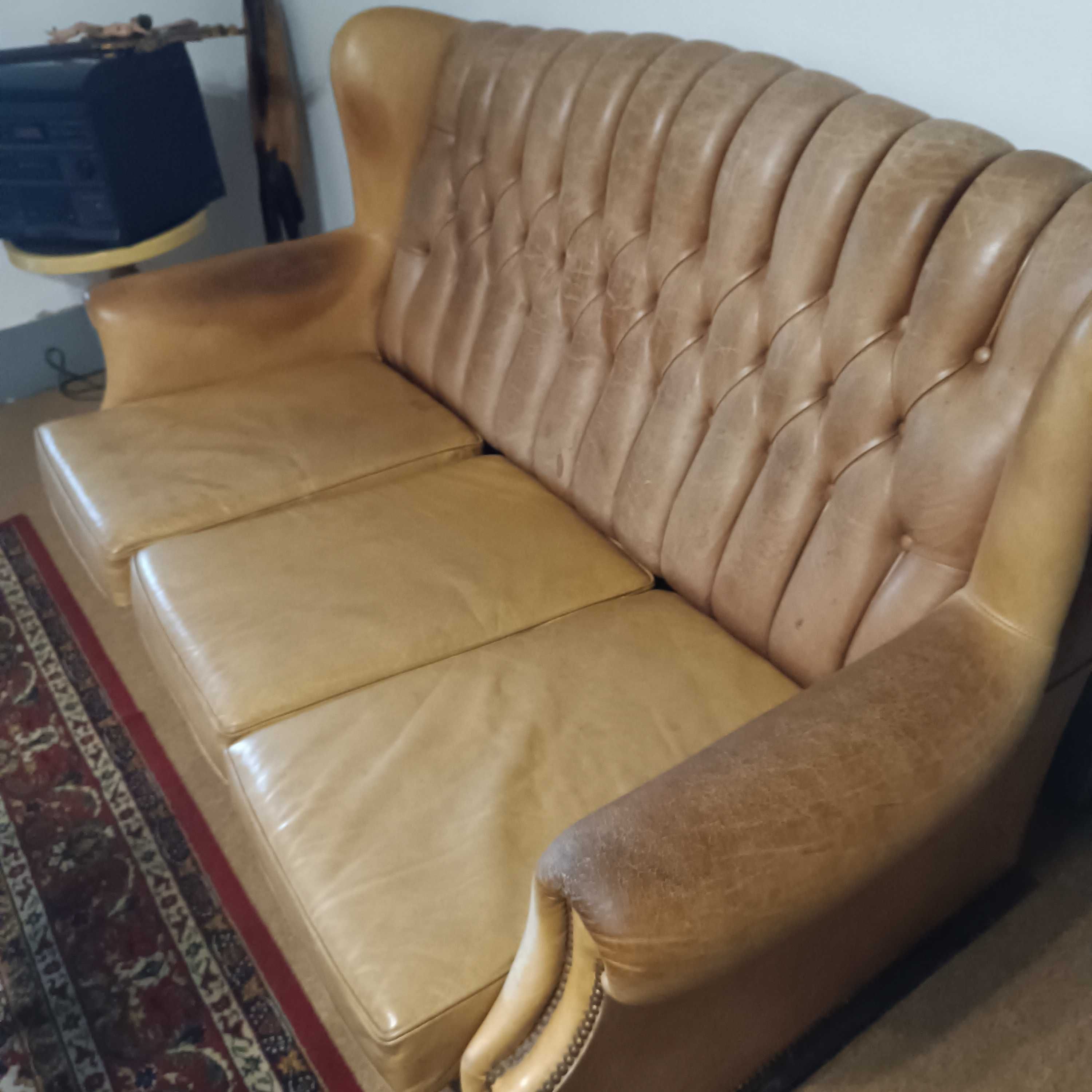 Conjunto de sofás couro
