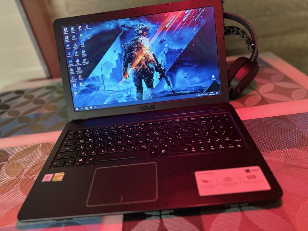 Игровой ноутбук Asus /Intel core i3 видео GeForce MX series