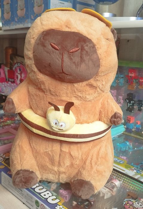 Подушка-игрушка с пледом внутри 3 в 1 капибара-трансформер