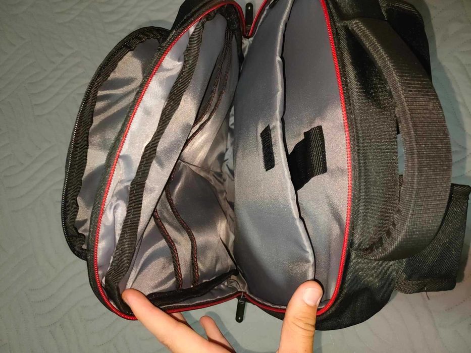 Mochila para computador Lenovo Essential 15.6" Preto