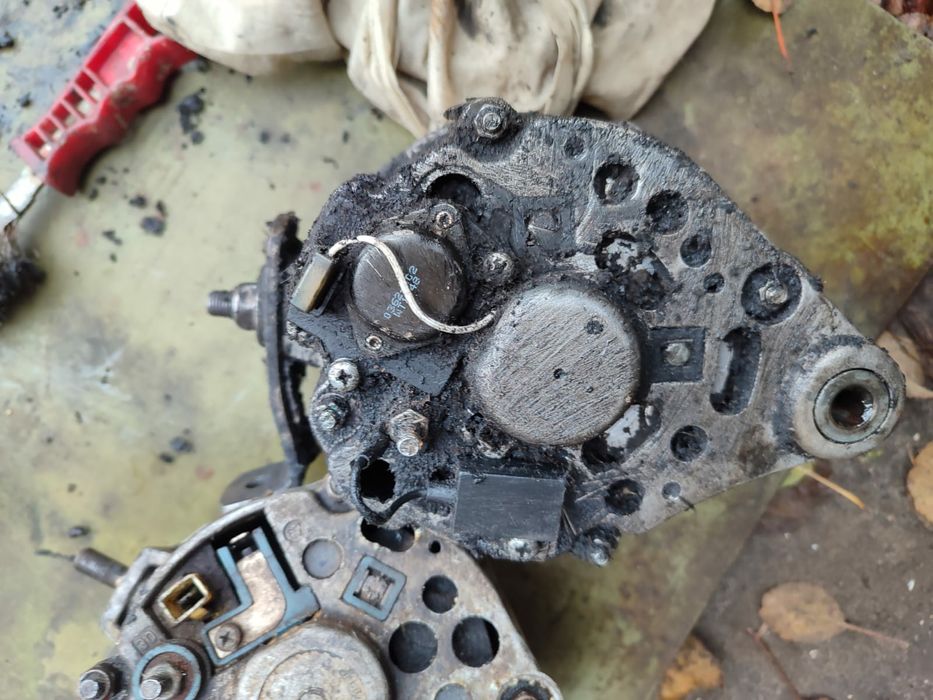 Генератор,стартер Таврія СЛАВУТА ВАЗ 2101-08 2110 москвич,Волга Газ 24