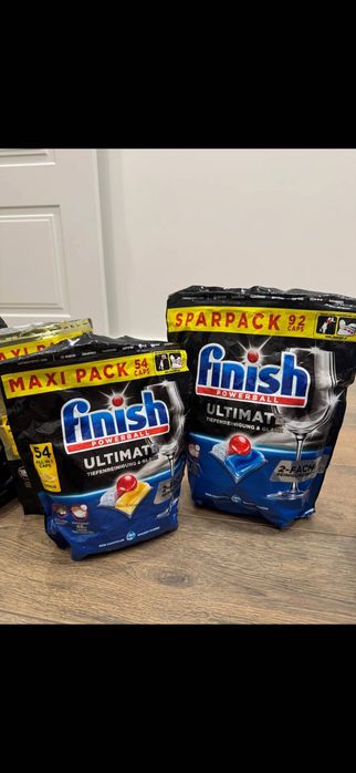 Порошок аріель , персіл , гранули для прання , порошок в салфетках .