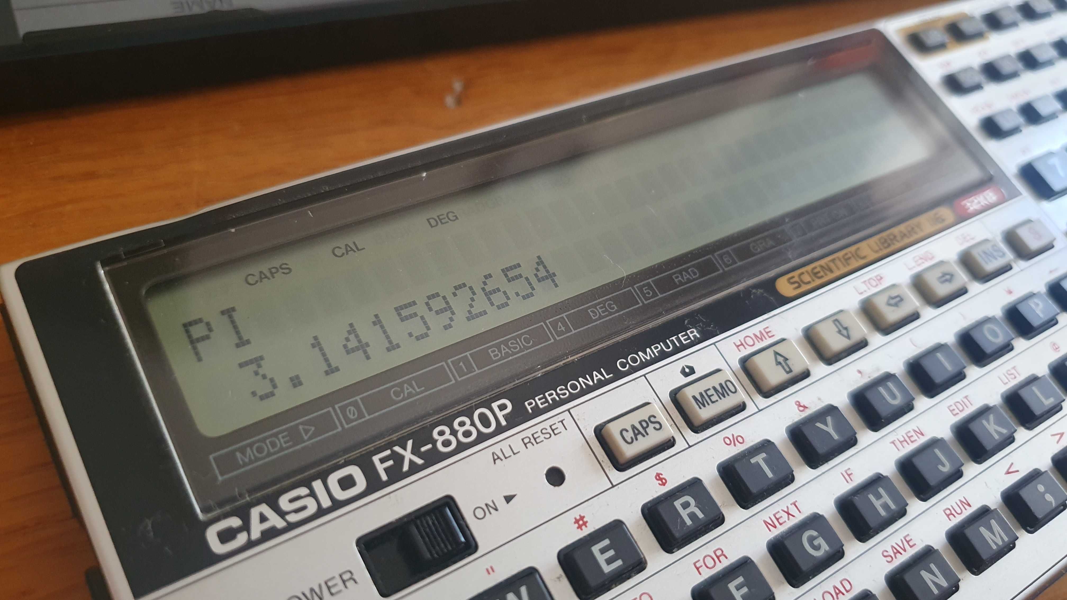 Calculadora CASIO FX-880P com caixa + manual + ...
