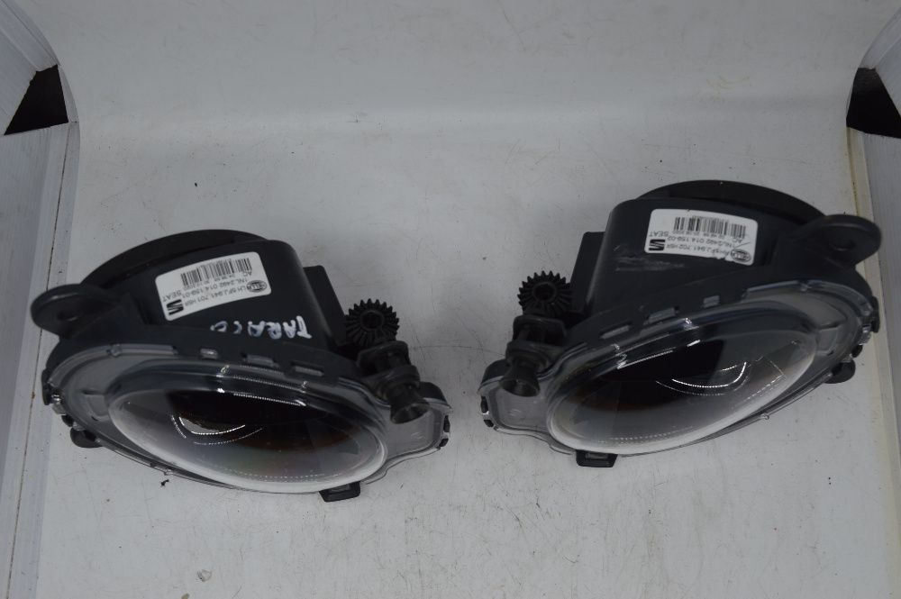 Seat Tarraco Halogen Prawy Led Przód Przedni Zderzaka