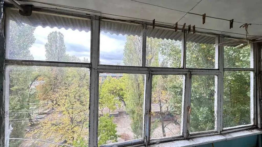 Продам 1к квартиру жм Приднепровск Левый берег Кирпичный дом