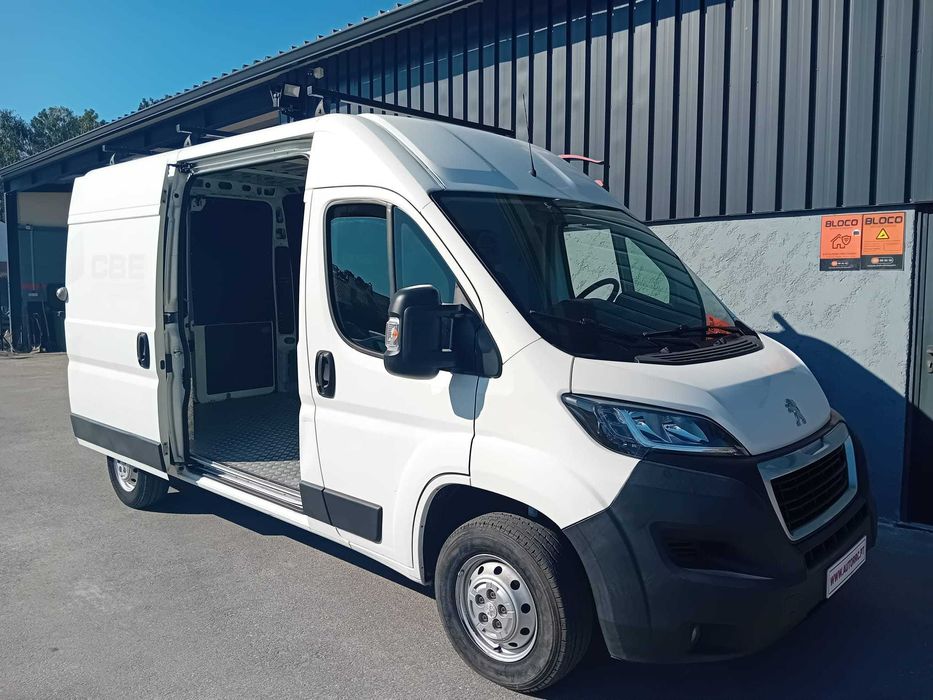 Peugeot Boxer 2.0 hdi 3 L tecto alto c/IVA ( avaria mecânica )