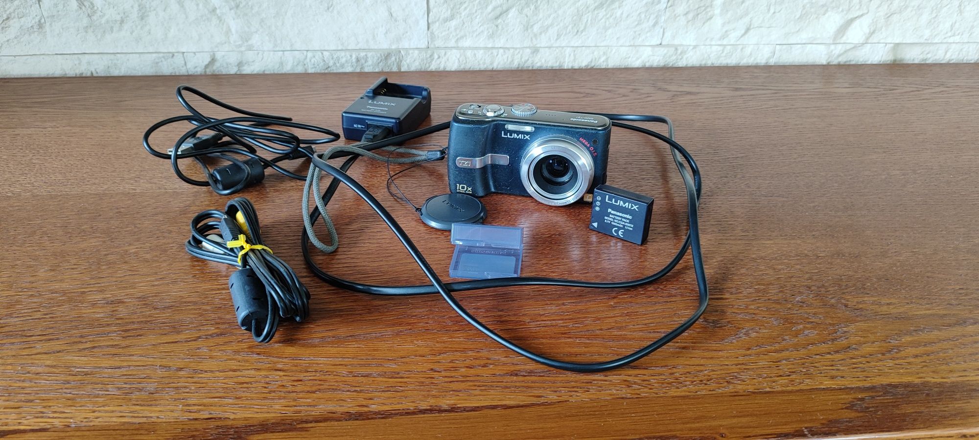 Aparat Panasonic Lumix DMC-TZ1