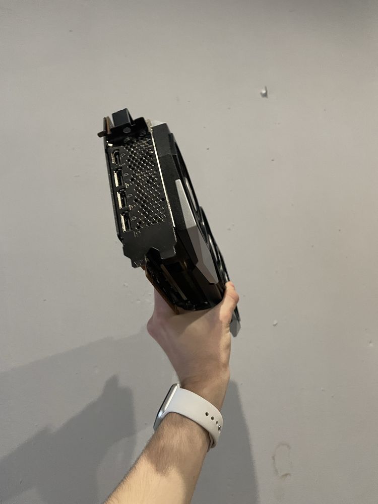 Radeon 6900 xt  Ідеал