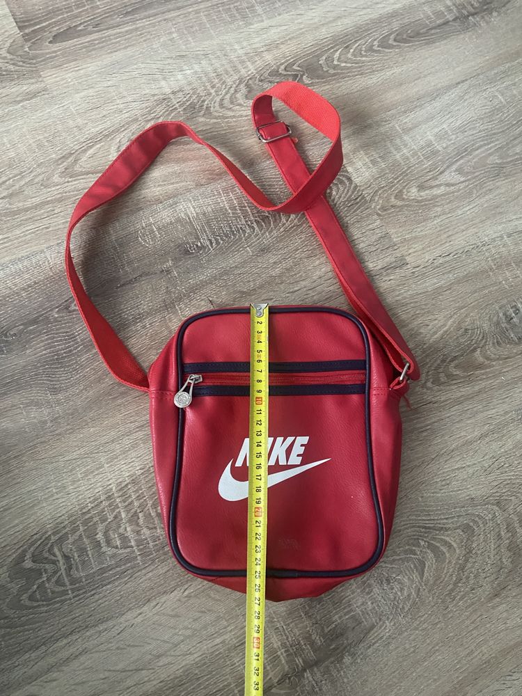 Torba na ramię czerwona NIKE