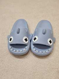 Унісекс шльопанці акули shark slippers тапки акулы