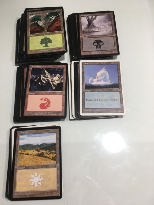 27 Cartas Magic + Terrenos