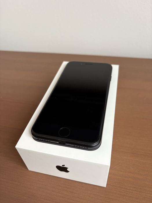 iPhone SE 2020 – 64 GB – Czarny