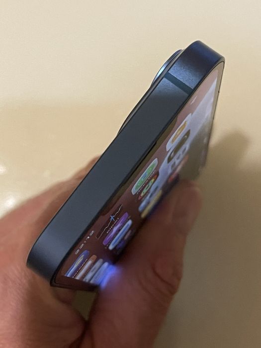 Apple iPhone 13 mini 128 gb. Неверлок, акб 97%.