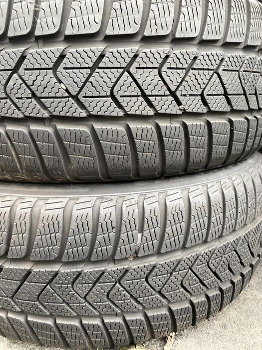 215 50 18 pirelli sottozero 3 95% Комплект
