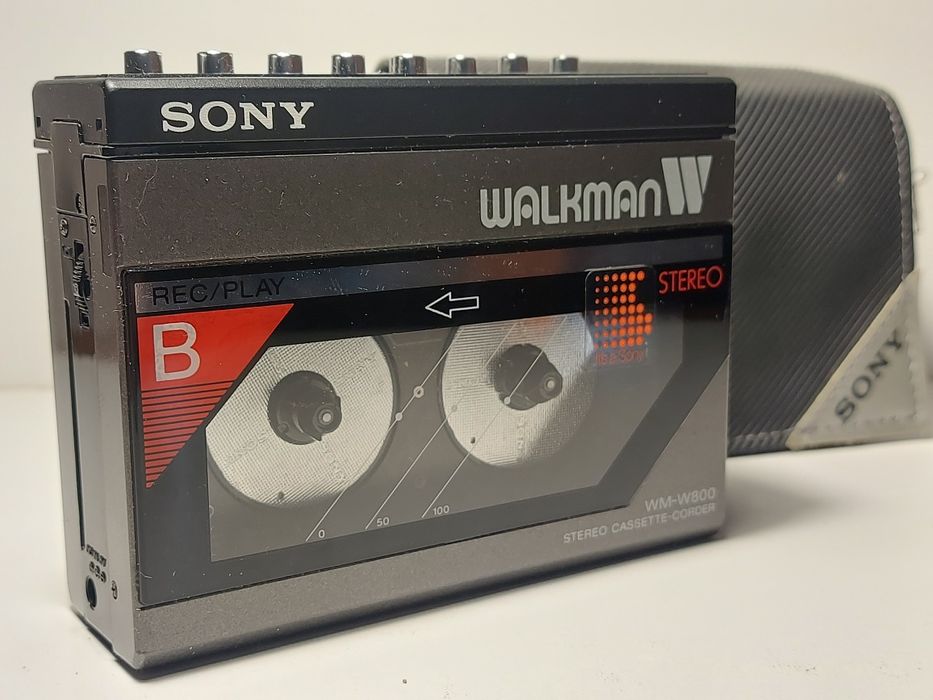 Плеер SONY WM -W 800, уникальная находка для коллекционера.