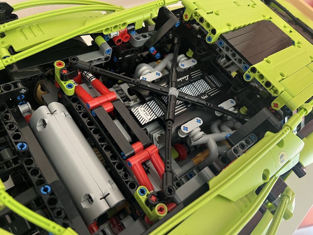 Конструктор аналог Lamborghini Sián FKP 37 (42115) 3696 деталей