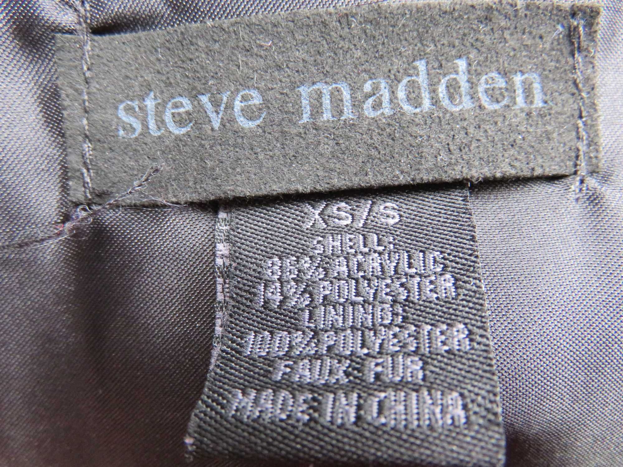 Норка эко  мех. Жилетка безрукавка брендовая Steve Madden.  Размер XS