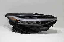 Toyota BZ4X Full Led Prawy Lampa Przód Prawa Uszkodzona