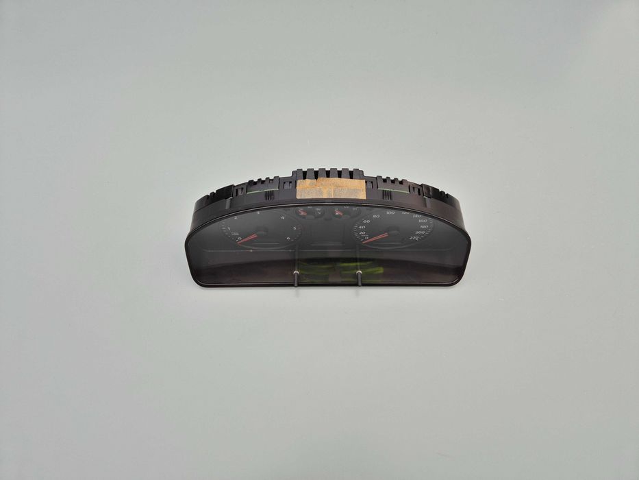 Licznik Zegary VW Transporter T5 2.5TDI Europa Automat Multivan