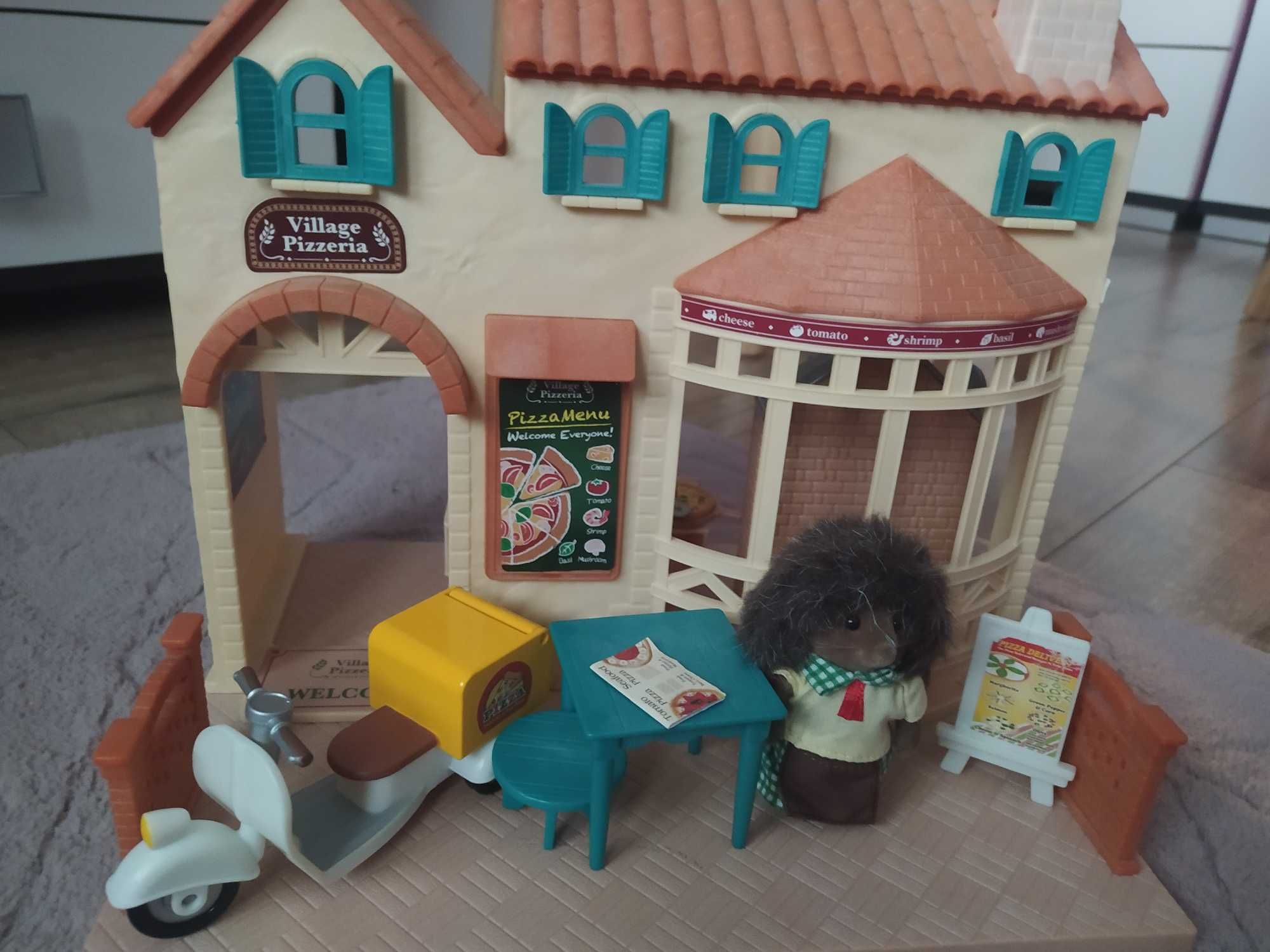 Pizzeria Sylvanian Families z figurką i akcesoriami