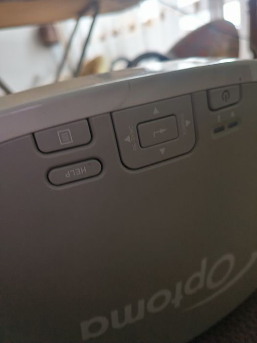Rzutnik projektor  przyścienny optoma ew675ut