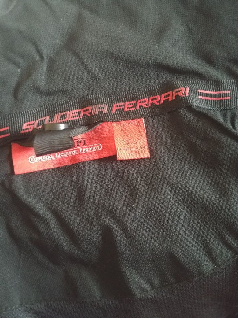 Kurtka męska Ferrari z odpinanym polarem.