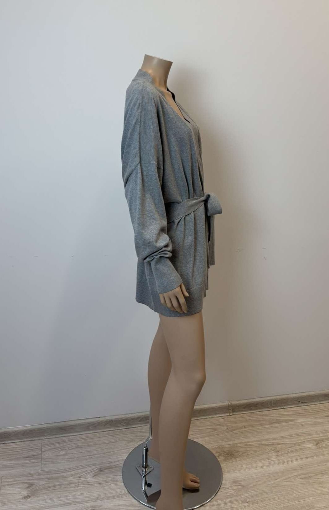 H&M premium kardigan sweter damski L kaszmir
10%kaszmir 
Rozmiar L 
Ko