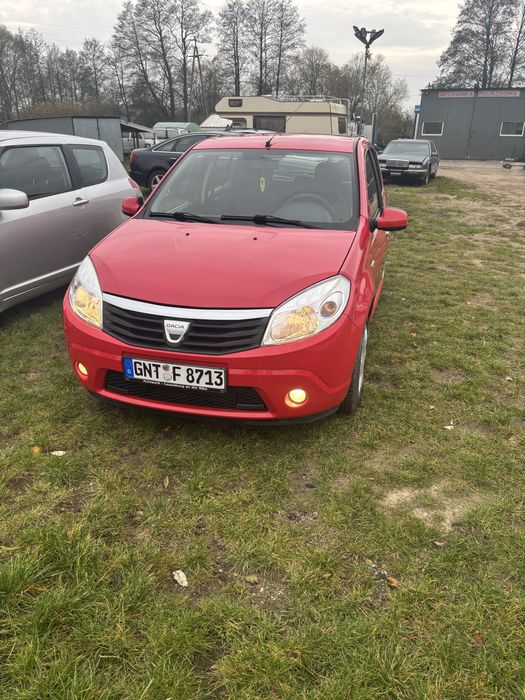 Dacia Sandero 1.6 benzyna 2009 . Sprowadzone z Niemiec