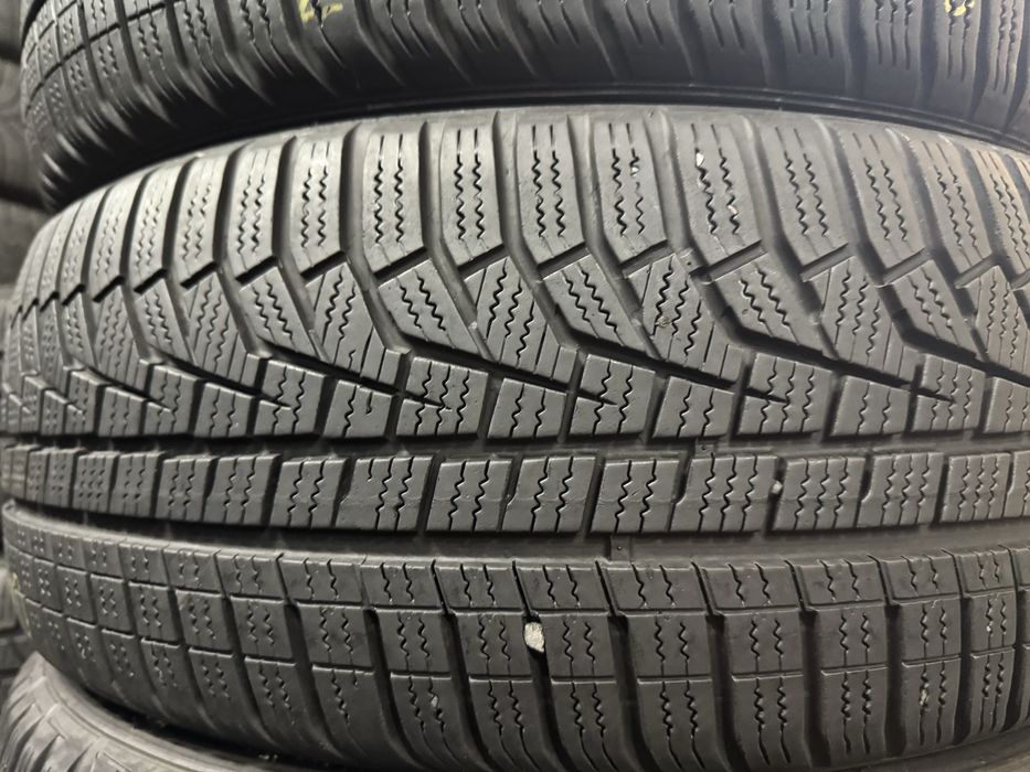 шини б.у зима 205/55 R17 91H - Hankook I*ceprt EVO2 склад резини