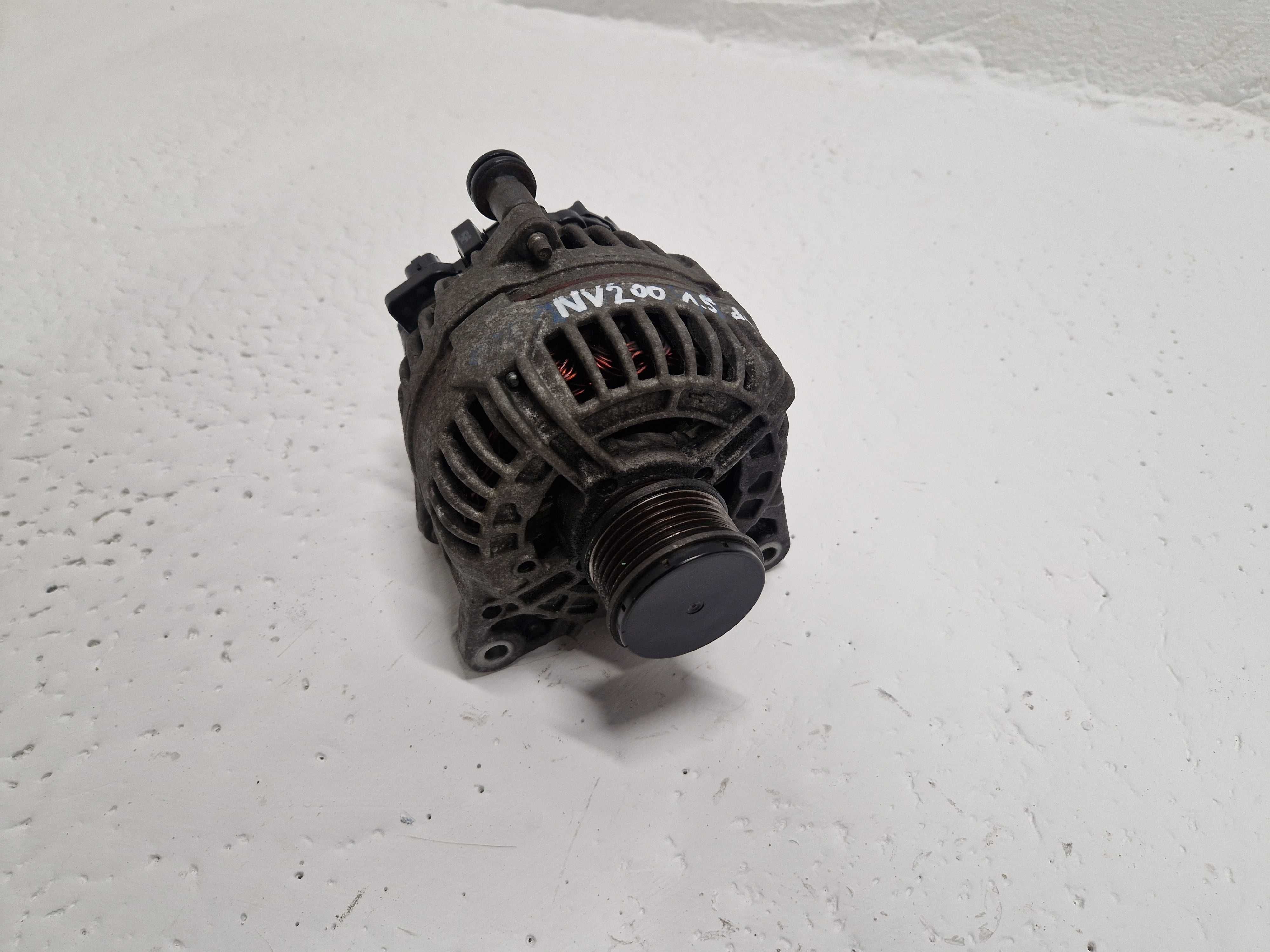 Alternator BOSCH Nissan NV200 Qashqai J10 Note Tiida Versa 1.5 DCI