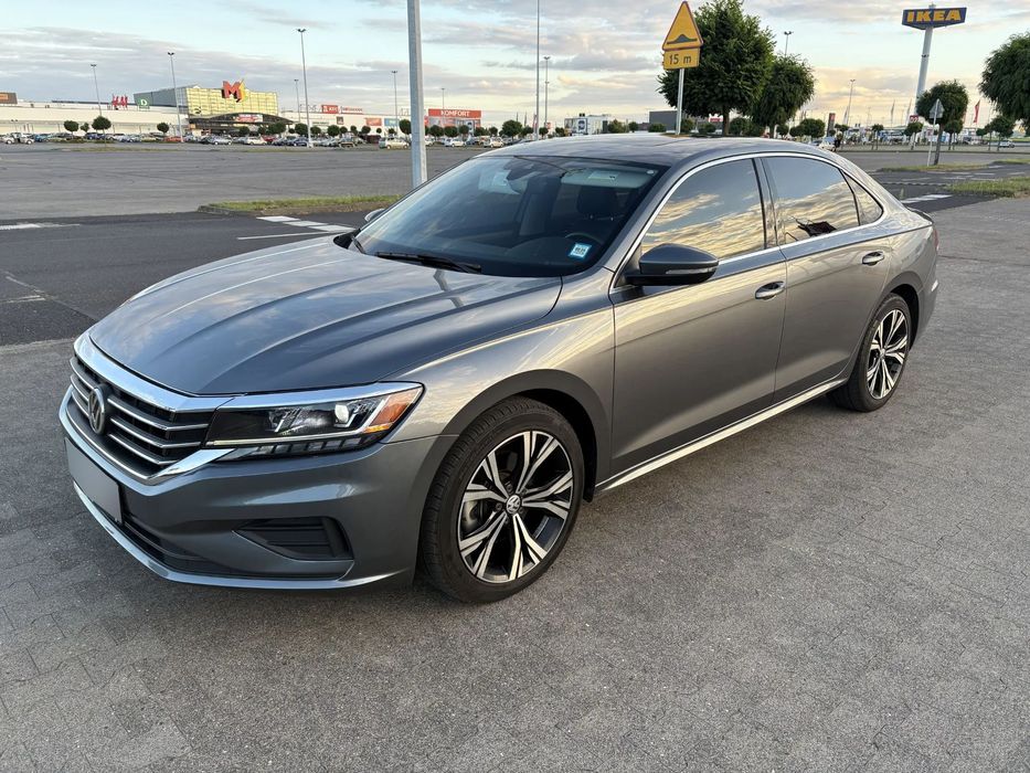 Volkswagen Passat 2021 Volkswagen Passat 2.0 TSI 174 KM • Automat • LED • Bezwypadkowy •