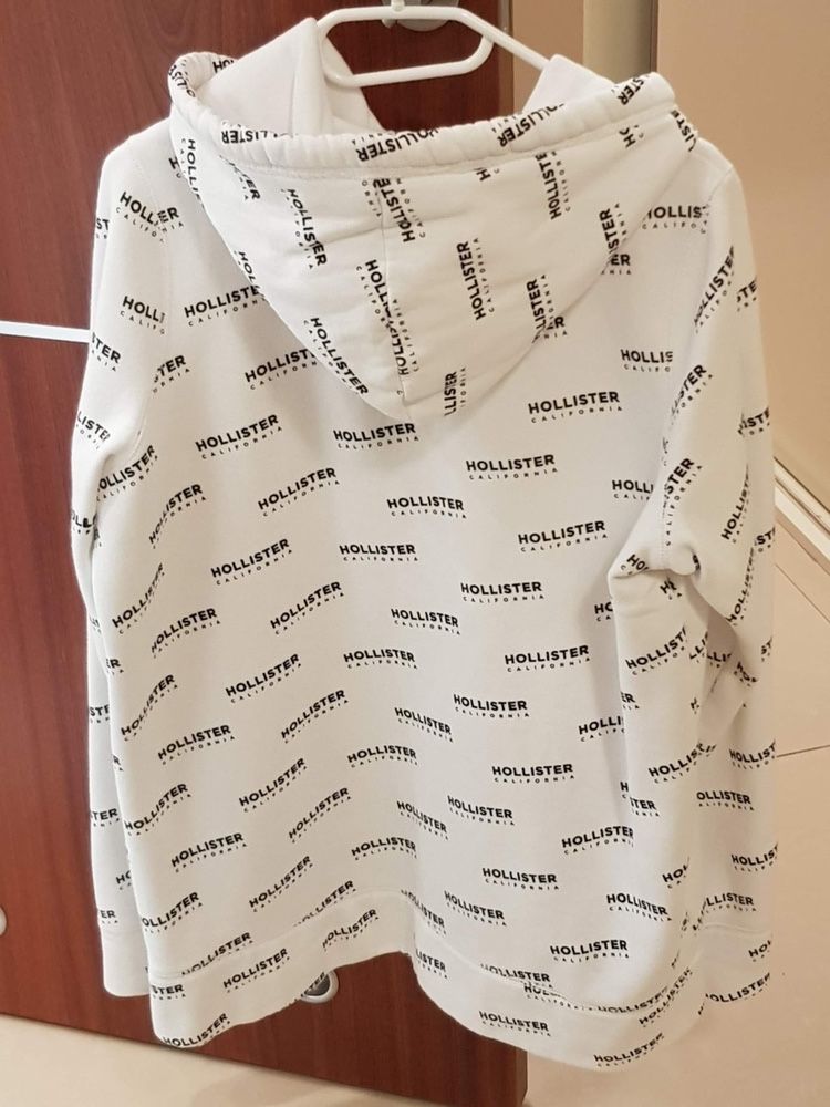 Hollister bluza biała z napisami