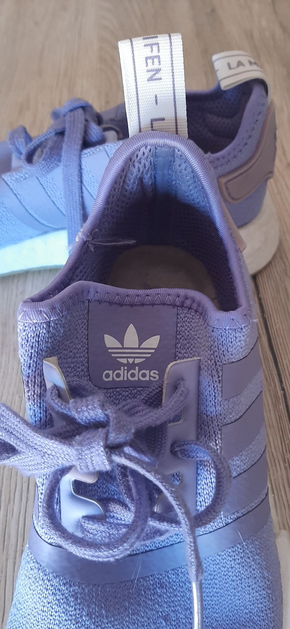 Ténis Adidas NMD de mulher
