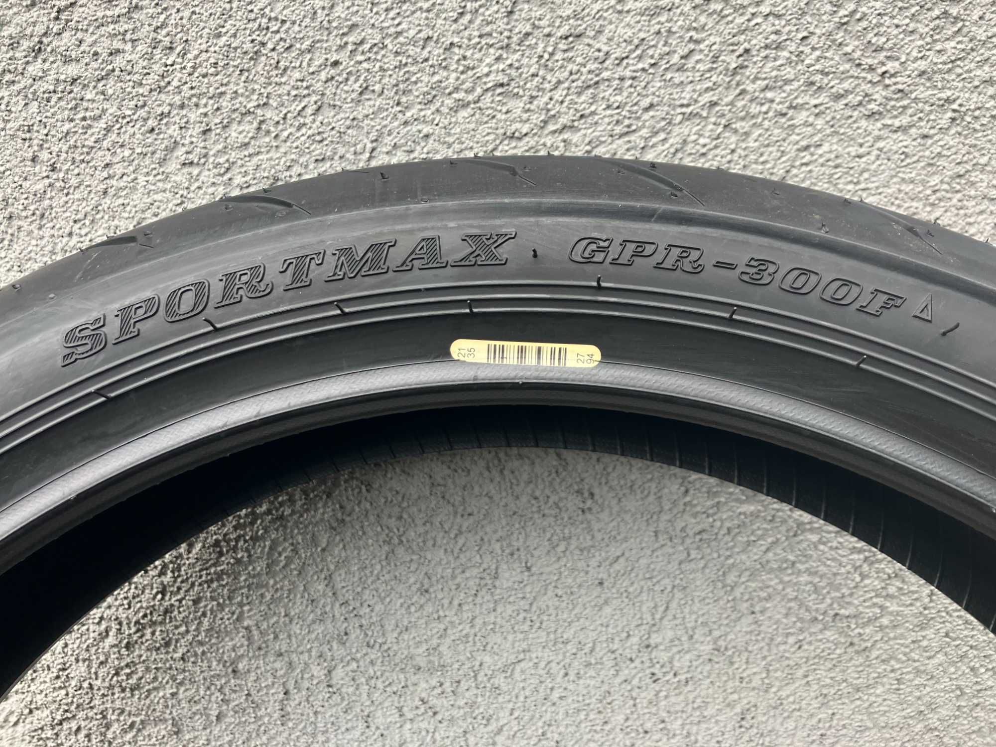 110/80ZR18 Dunlop SPORTMAX GPR300F (58W) TL 2017 Przód