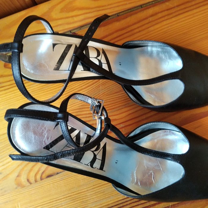Туфли Zara стильные кожаные р.41