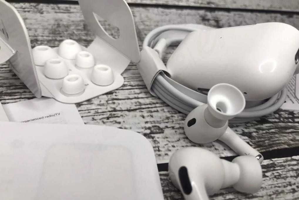 Бездротові навушники Airpods pro В2 1в1 + чохол в подарунок