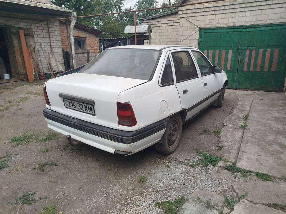 Опель кадет на ходу