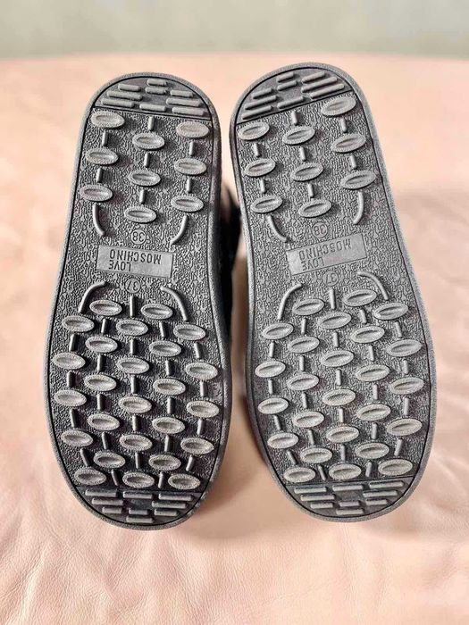 Черевики уггі жіночі зимові Love Moschino оригінал нові 37-38 розмір