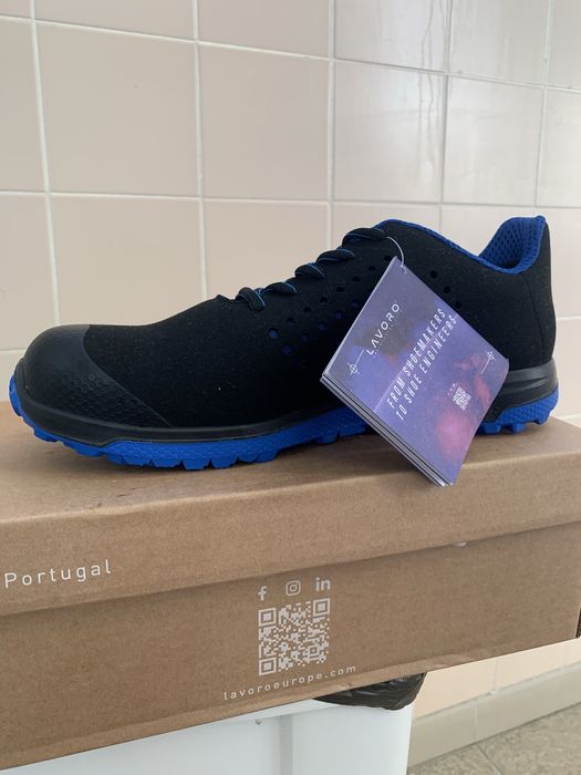 Sapatos lavoro novos