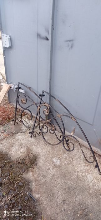 Кований дашок новий