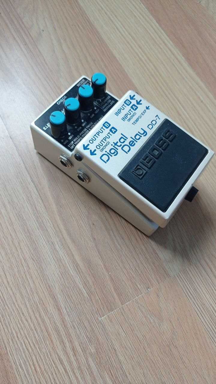 Педаль ефектів Boss Delay DD-7